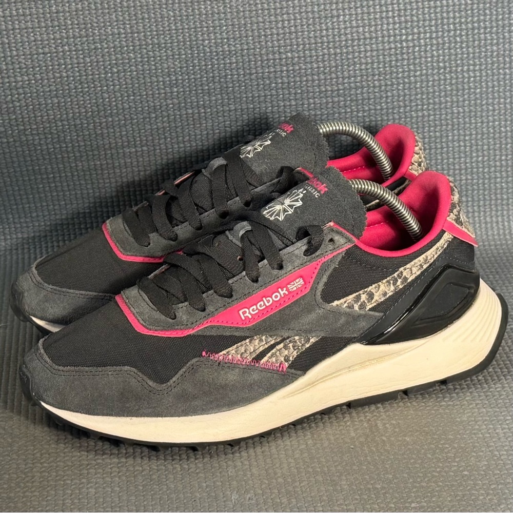 Reebok Classic Women’s Leather Legacy AZ Shoes‎ Gray Size 10.5